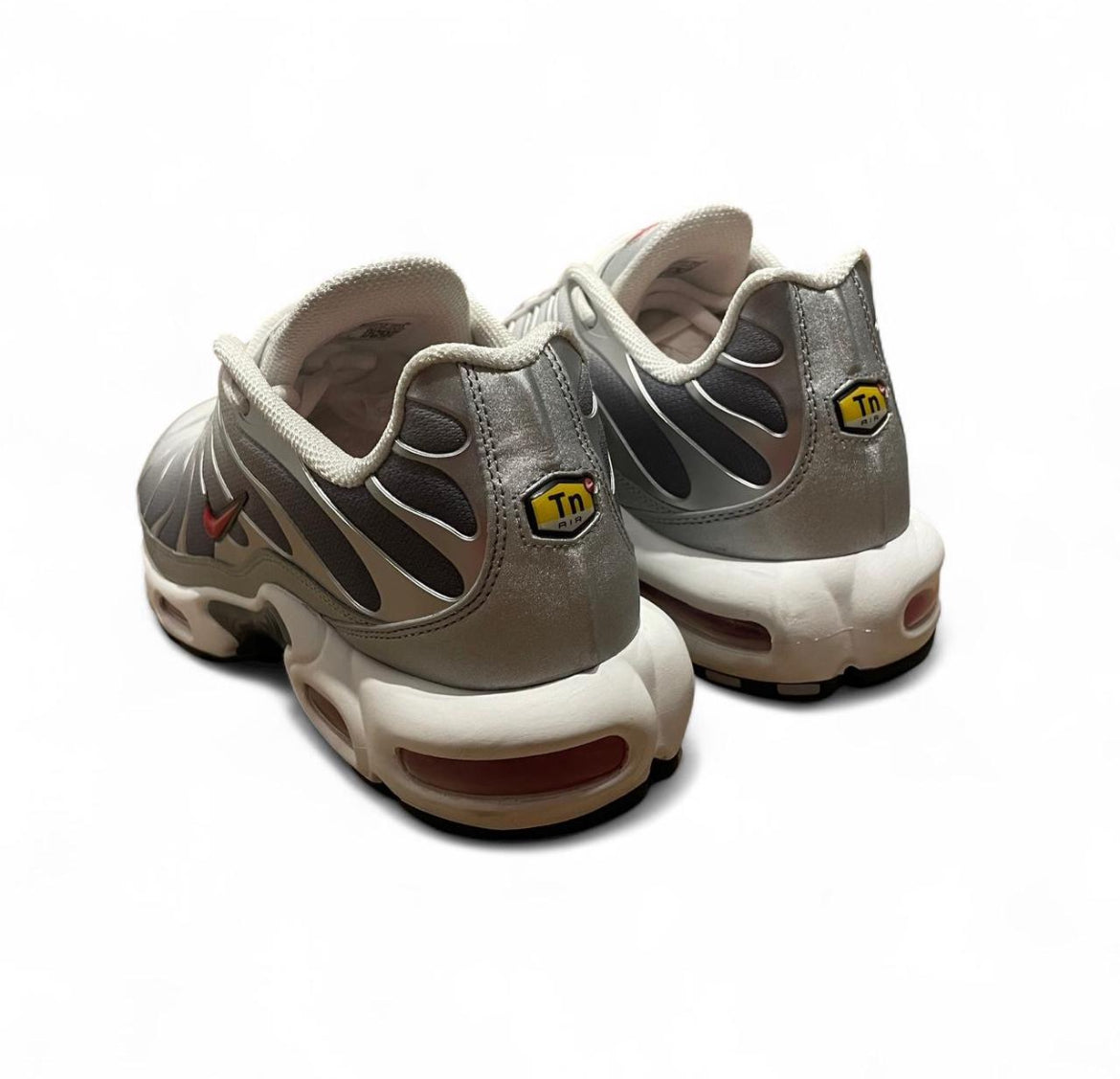 HM9654-001 Nike Air Max Plus TN (Womens) ‘Silver Bullet’ (2024)