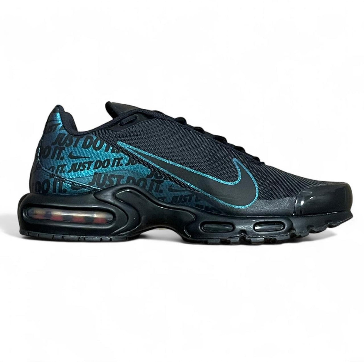 CJ9697-001 Nike Air Max Plus TN SE ‘Just Do It’ (2020)