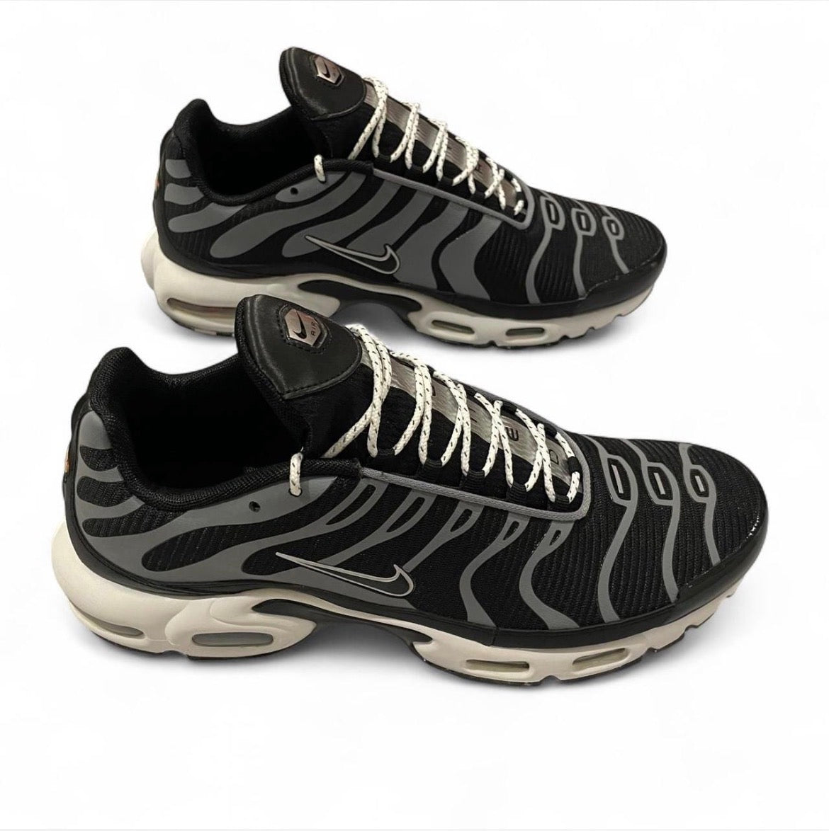 DM2466-001 Nike Air Max Plus TN Grind ‘Dark Smoke Grey’ (2021)