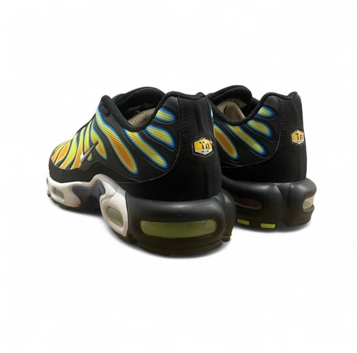IH4458-001 Nike Air Max Plus TN ‘Heat Map’ (2025)