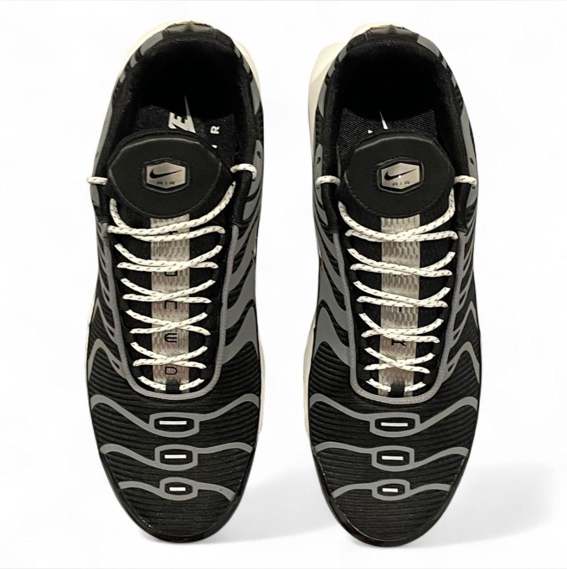 DM2466-001 Nike Air Max Plus TN Grind ‘Dark Smoke Grey’ (2021)