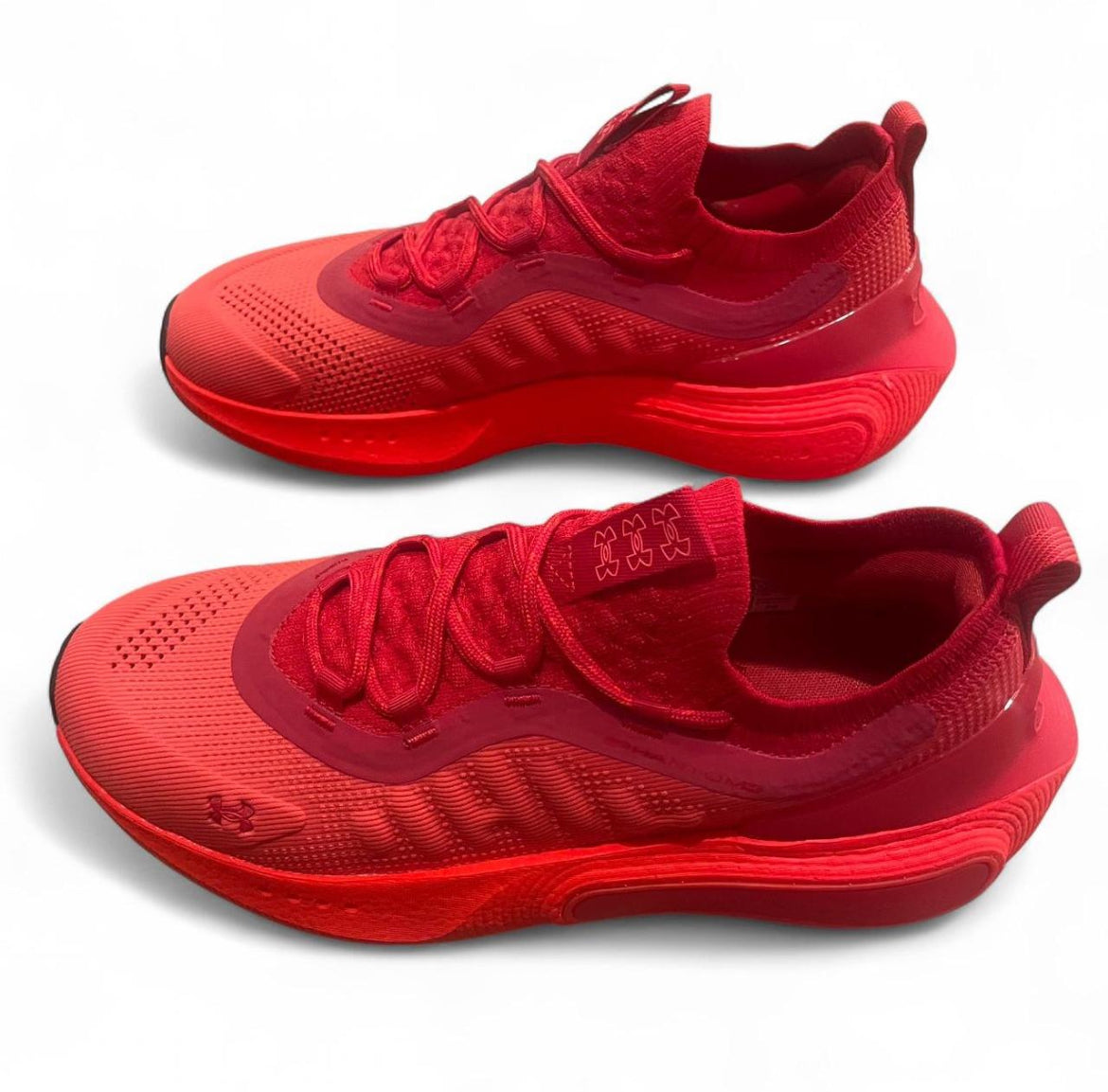 3027593-600 Under Armour Phantom 4 ‘Inferno Red’ (2024)