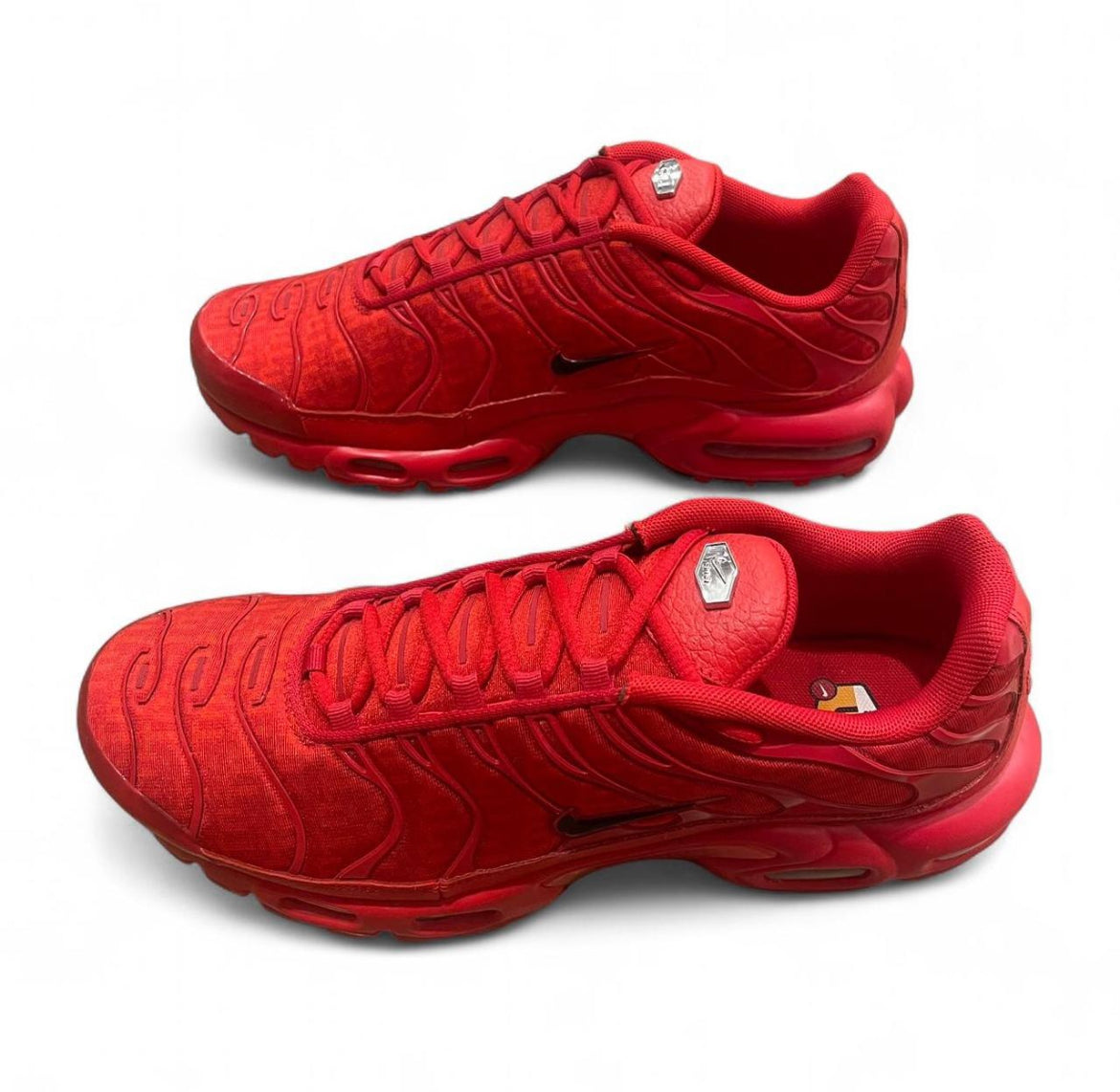DD9609-600 Nike Air Max Plus TN ‘Red Monogram’ (2021)