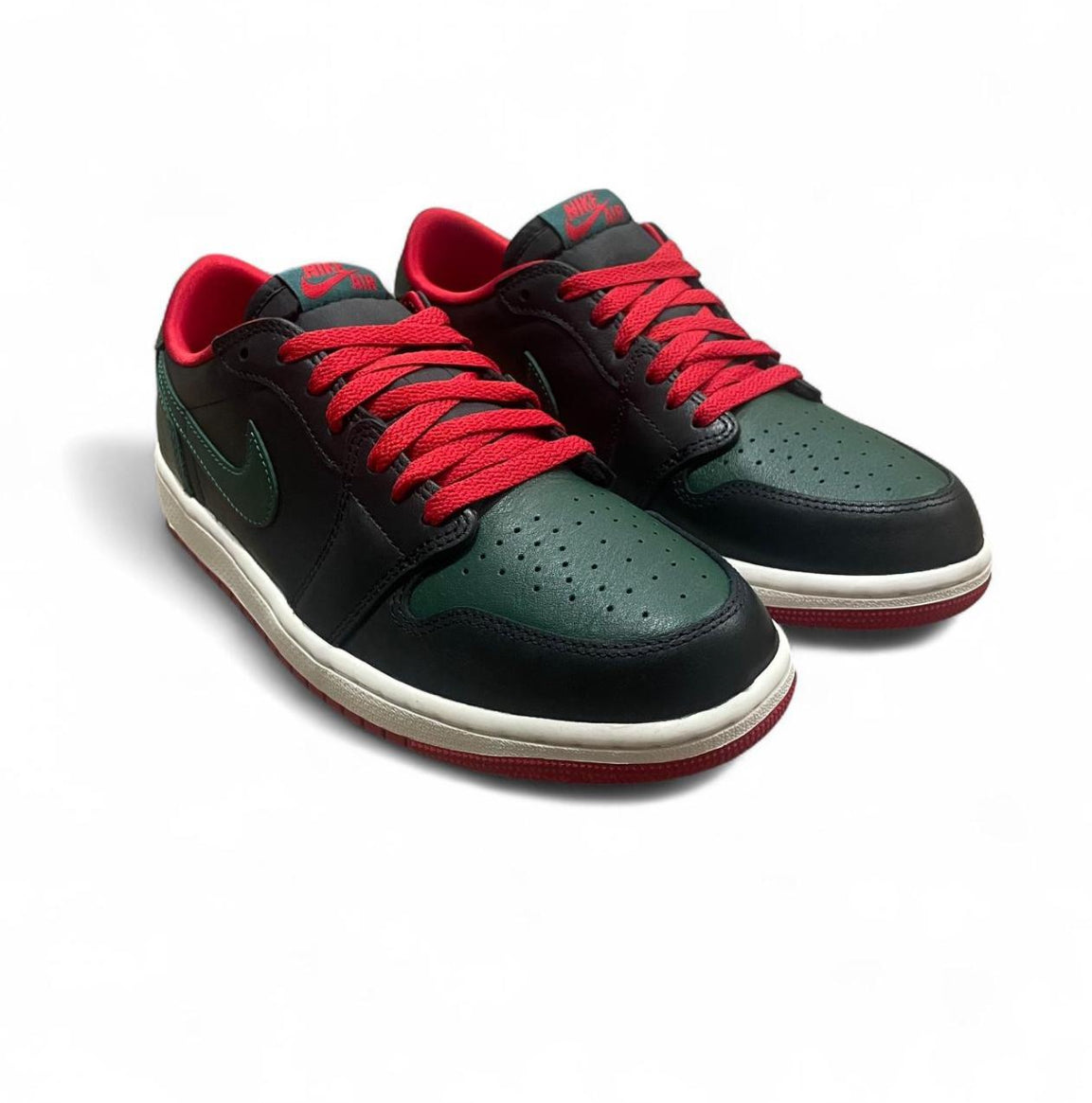 CZ0775-036 Jordan 1 Retro Low OG (Womens) ‘Gorge Green Varsity Red (2024)