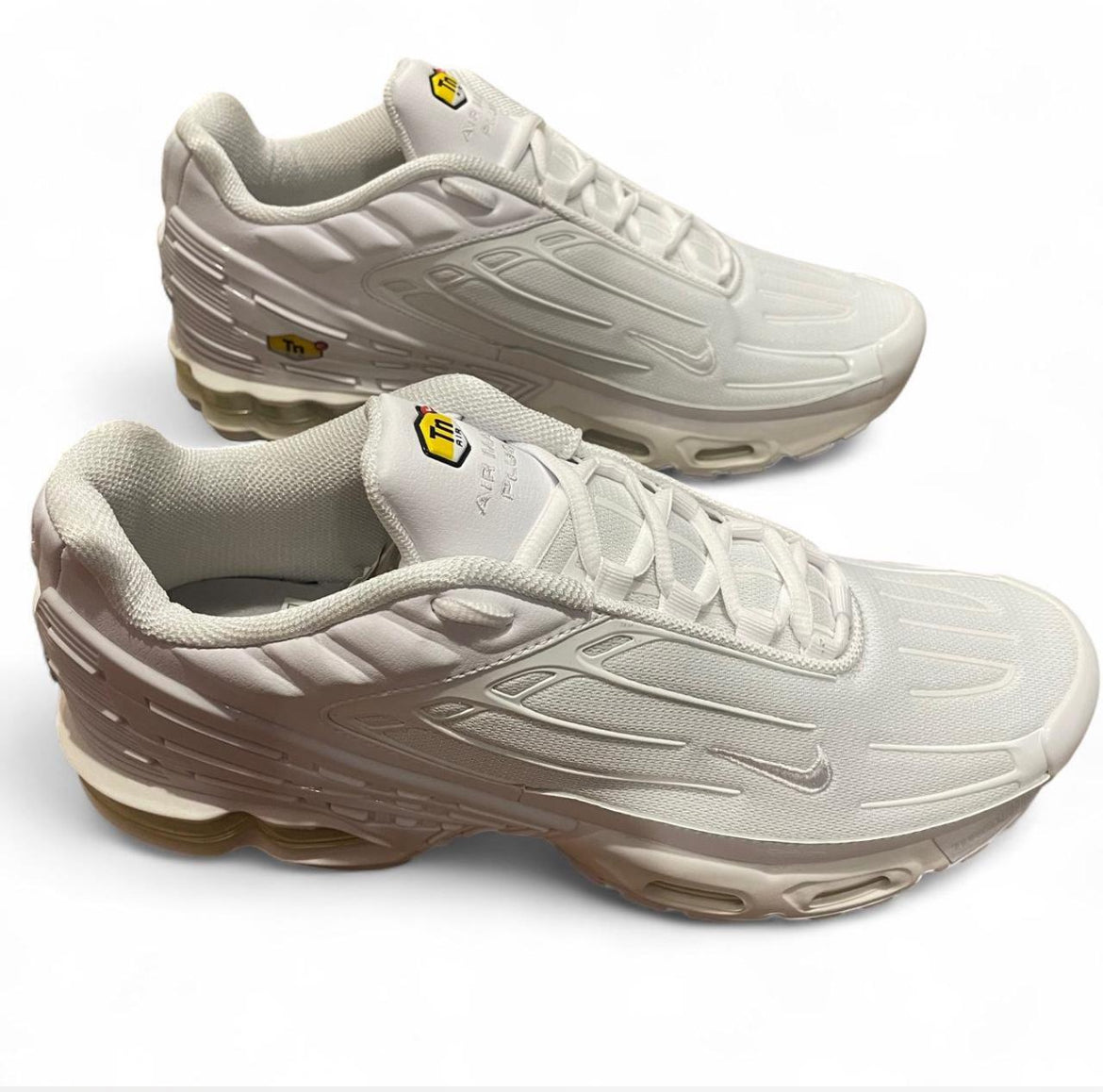 CW1417-100 Nike Air Max Plus TN3 ‘Triple White’ (2020)