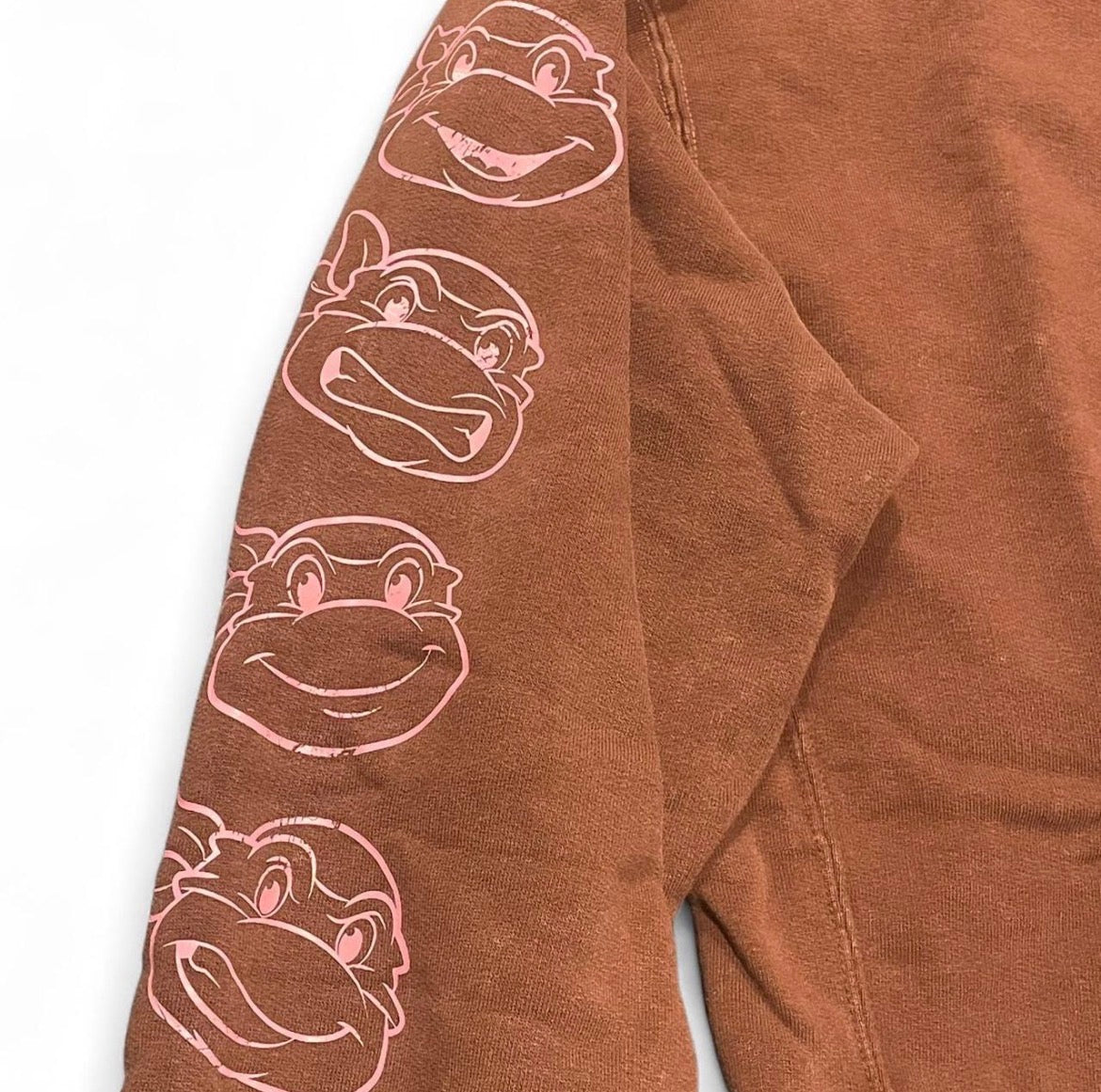 630100-65 PUMA x TMNT Relaxed Graphic Crewneck Sweater ‘Chocotart’ (2025)