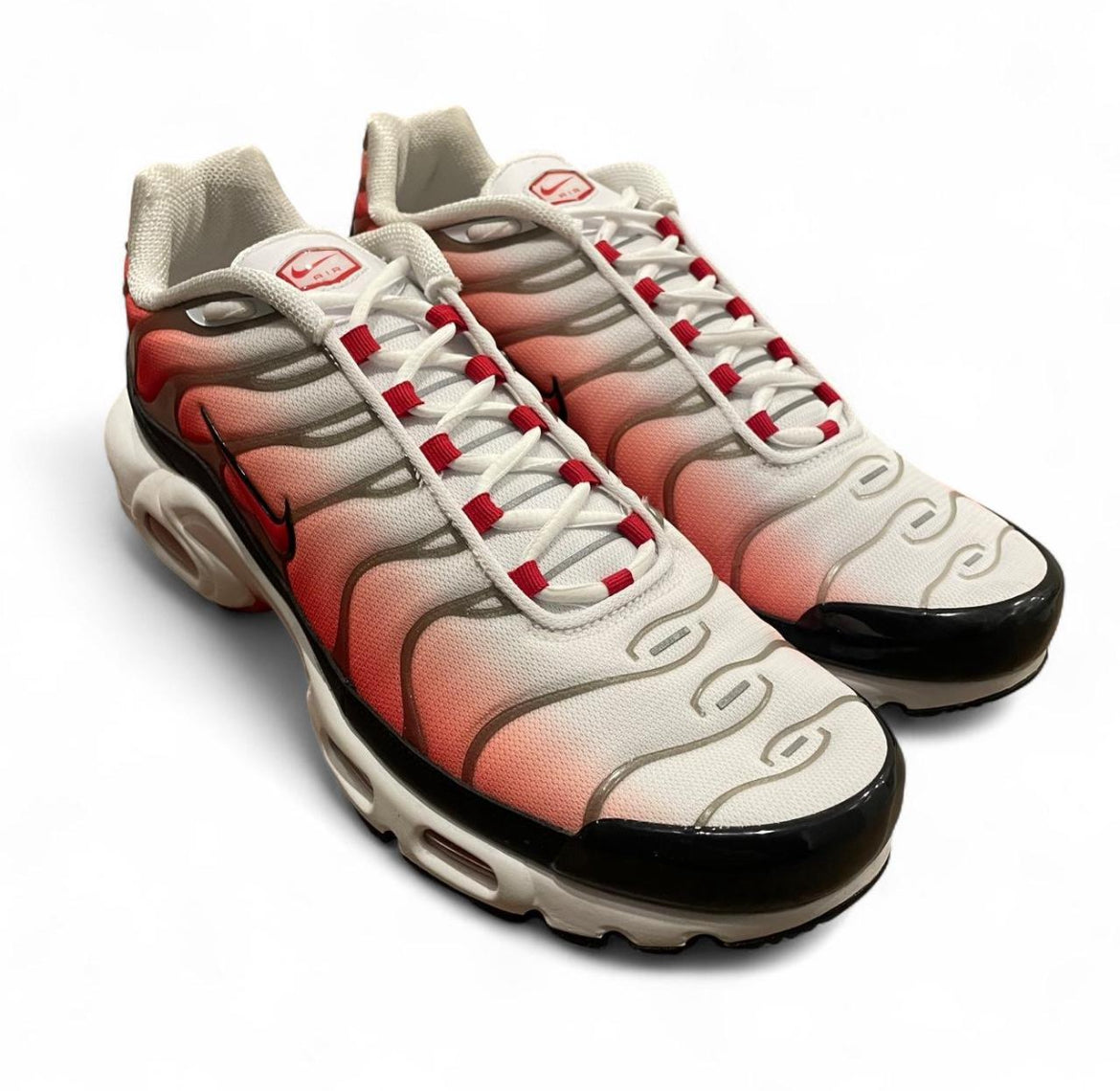 HM9611-100 Nike Air Max Plus TN ‘White Black University Red’ (2024)
