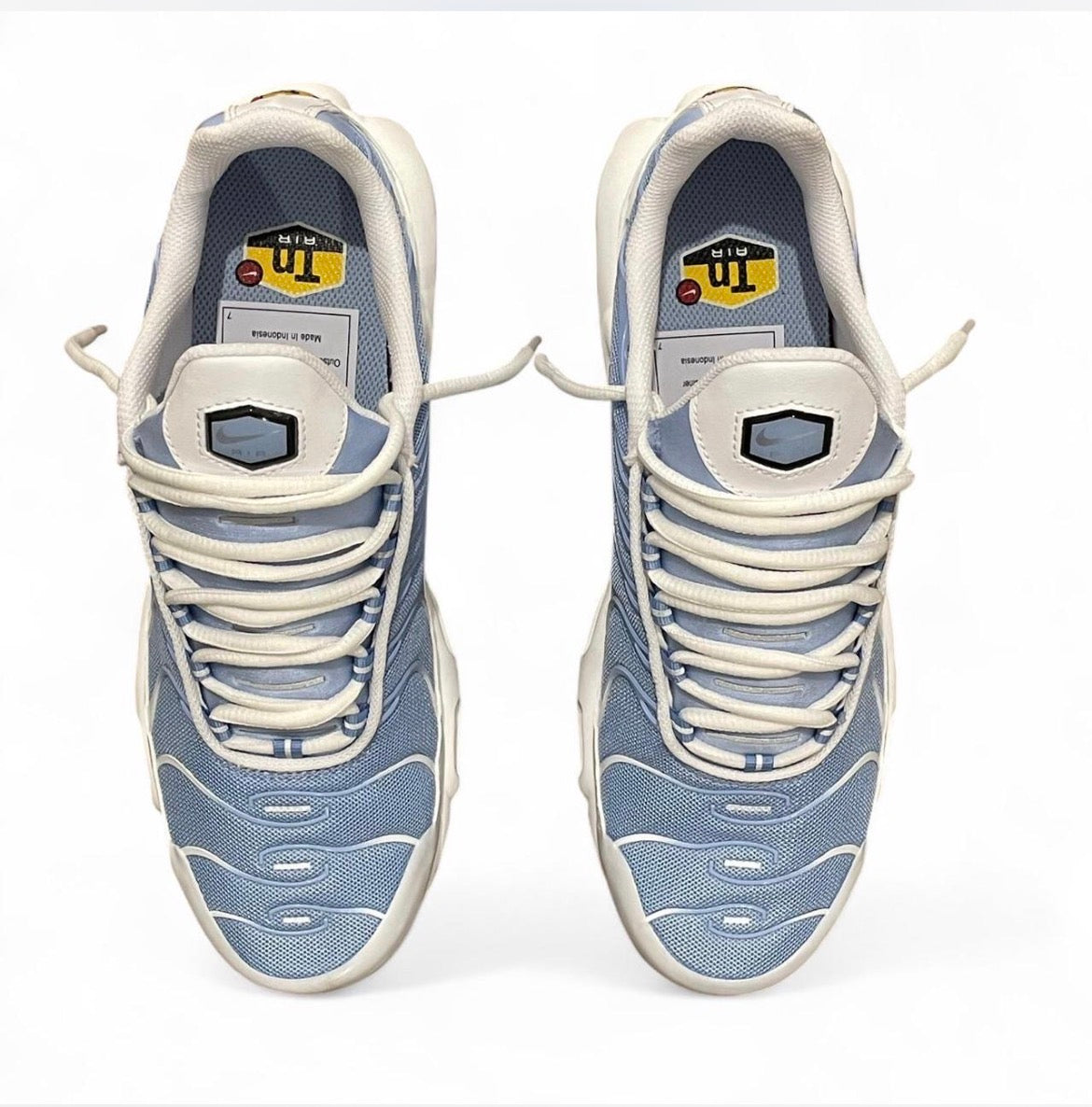 DZ3671-105 Nike Air Max Plus TN (Womens) ‘Aluminum’ (2025)