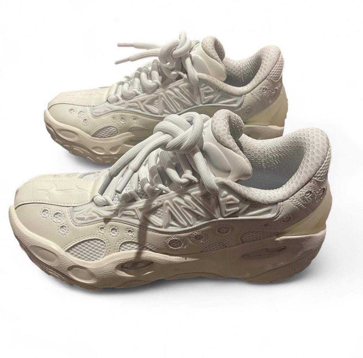 312274-02 Puma LaMelo Ball LaFrance RNR ‘Triple White’ (2025)