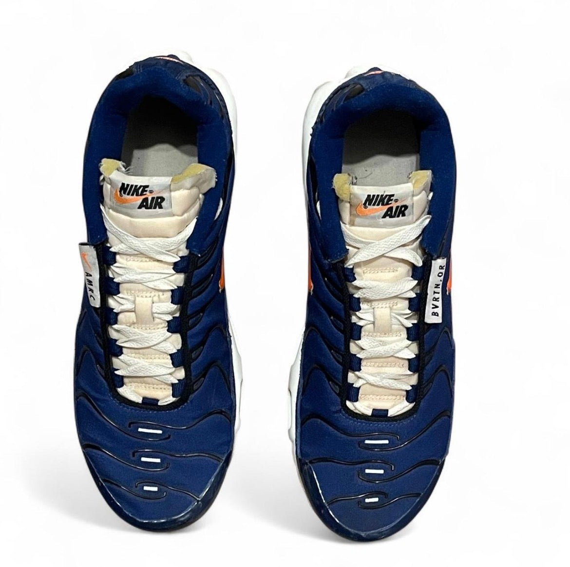 DC9332-001 Nike Air Max Plus TN SE ‘Air Max Runners Club’ (2021)