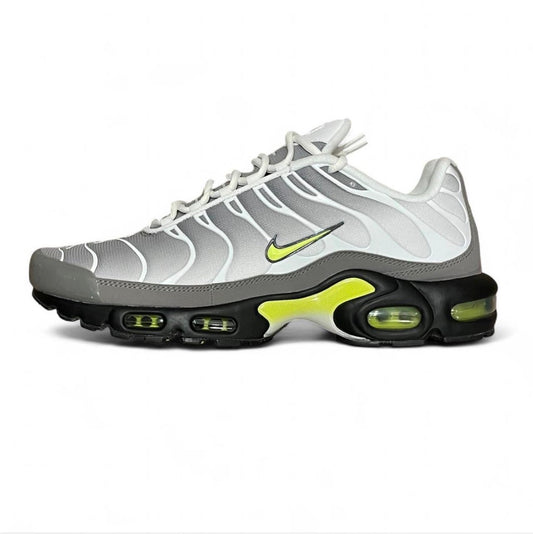 IQ0288-100 Nike Air Max Plus TN ‘Neon’ (2026)