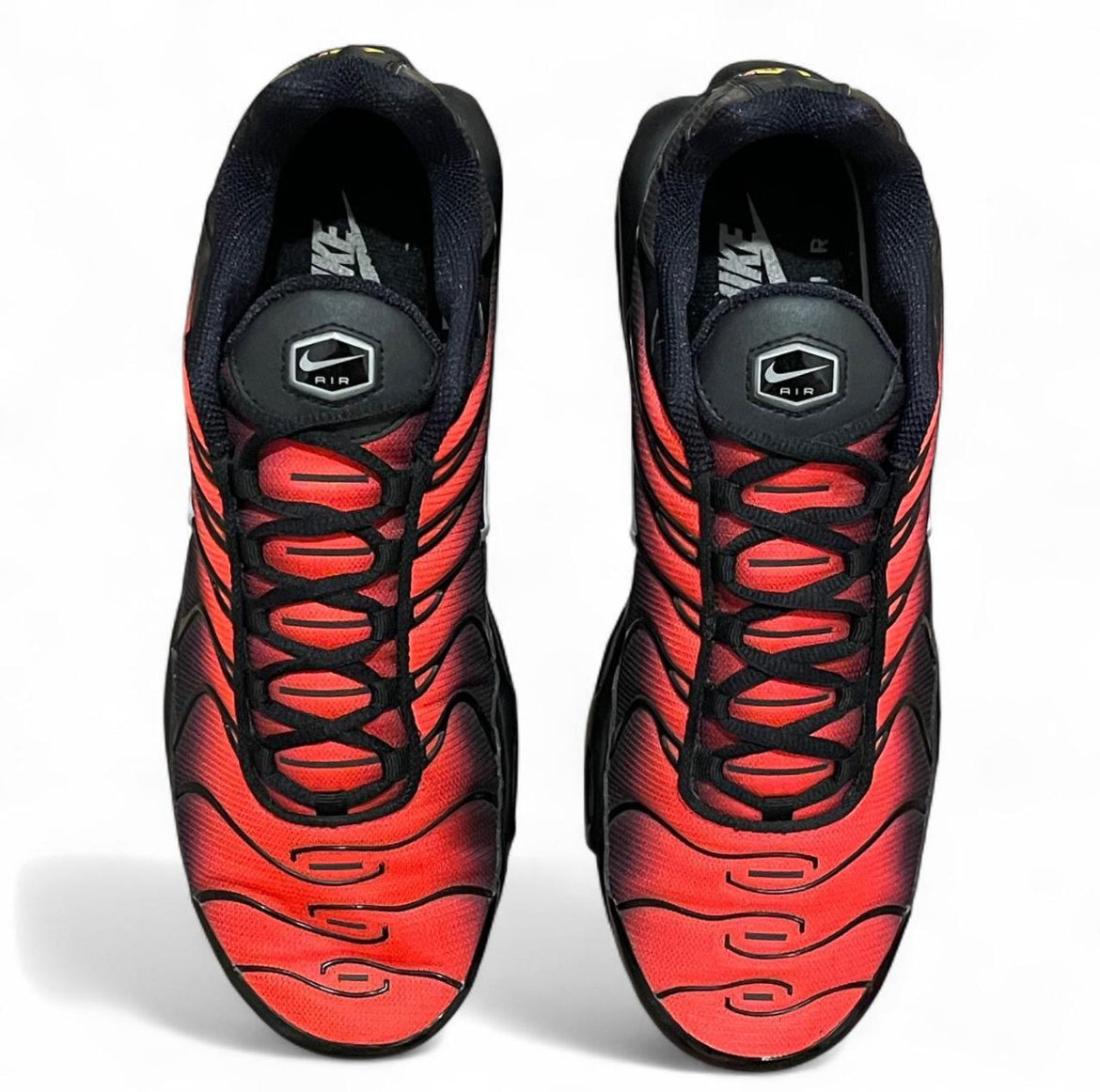 DC1936-001 Nike Air Max Plus TN ‘Deadpool’ (2020)