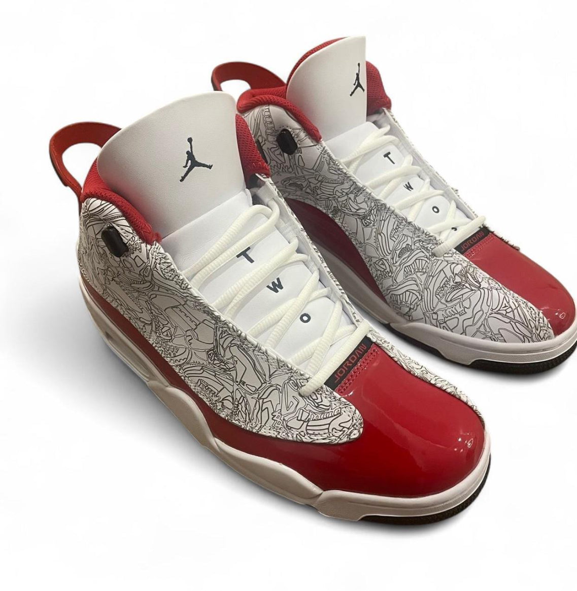 311046-163 Jordan Dub Zero ‘White Varsity Red’ (2022)