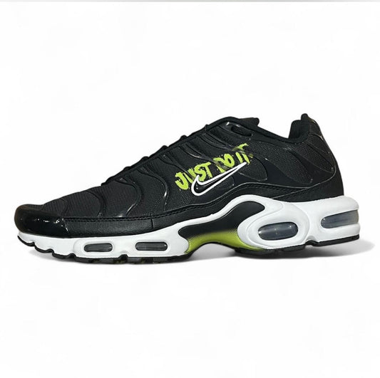 DJ6876-001 Nike Air Max Plus TN ‘Black Volt Just Do It’ (2021)