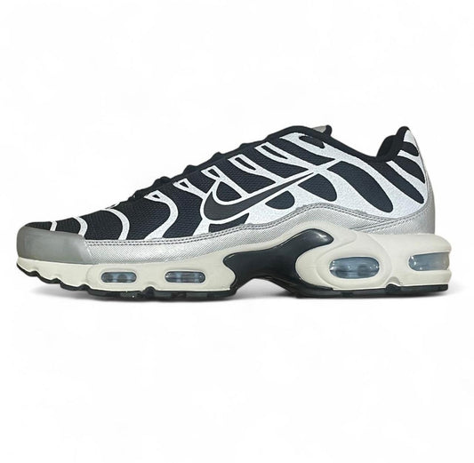 FD0799-001 Nike Air Max Plus TN (Womens) ‘Toggle Black Silver’ (2022)
