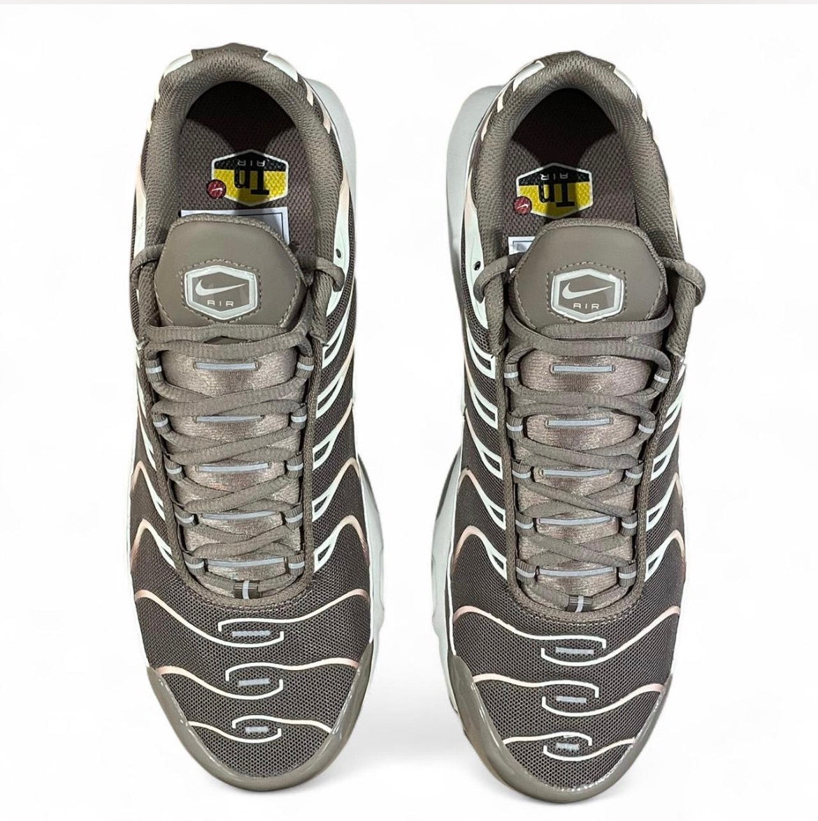 DZ3671-200 Nike Air Max Plus TN (Womens) ‘Mink Brown’ (2025)