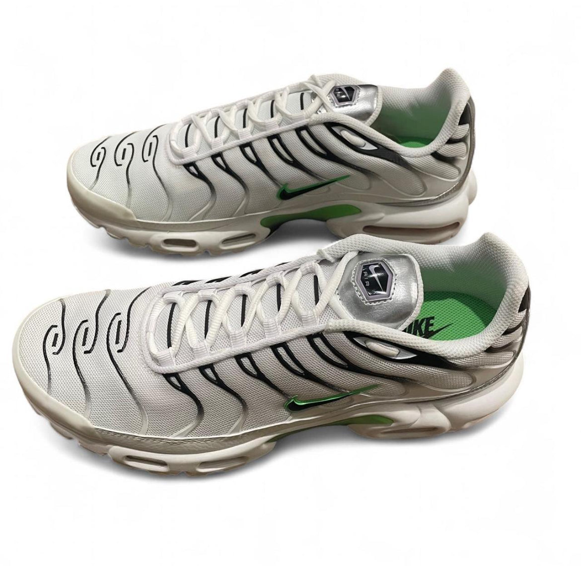 DN6997-100 Nike Air Max Plus TN (Womens) ‘White Neon Metallic Silver’ (2021)