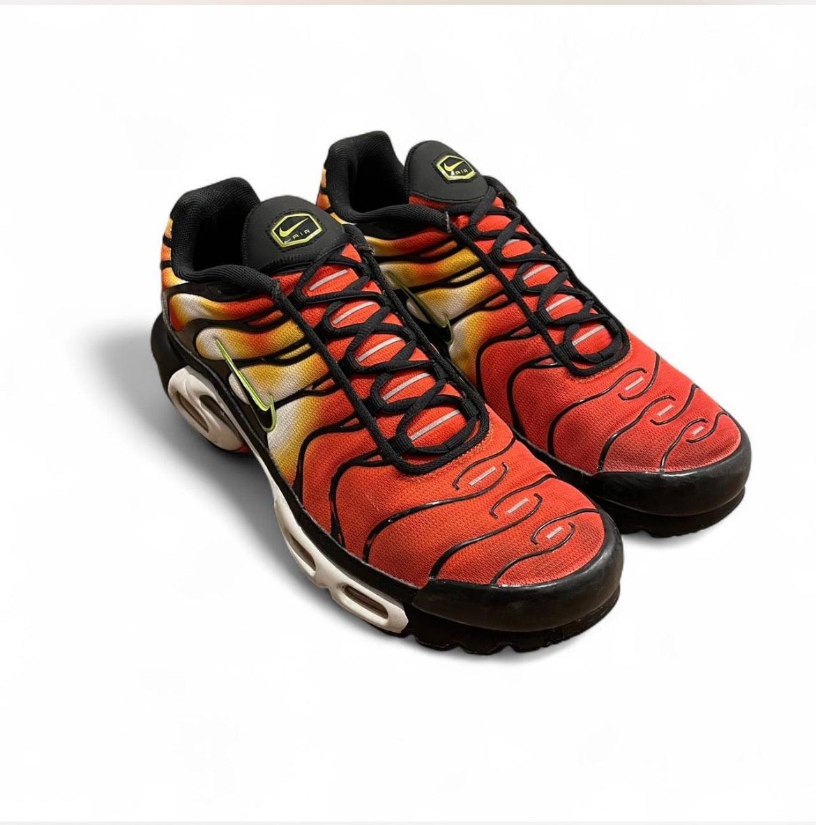DR8581-800 Nike Air Max Plus TN ‘Sunset Orange Yellow’ (2021)
