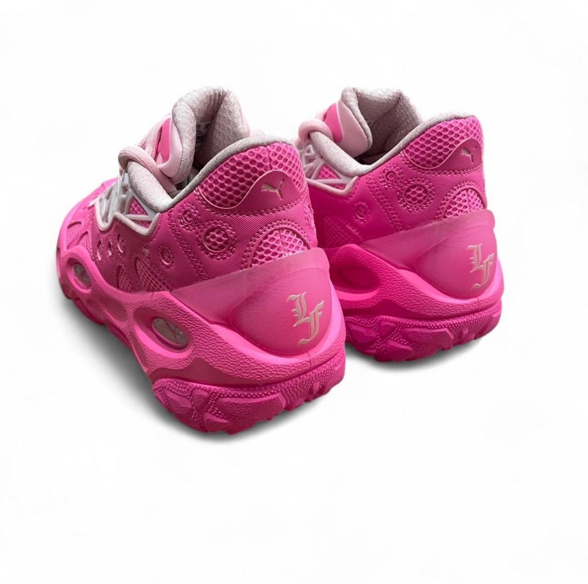 312274-01 Puma LaMelo Ball LaFrance RNR ‘Poison Pink’ (2025)