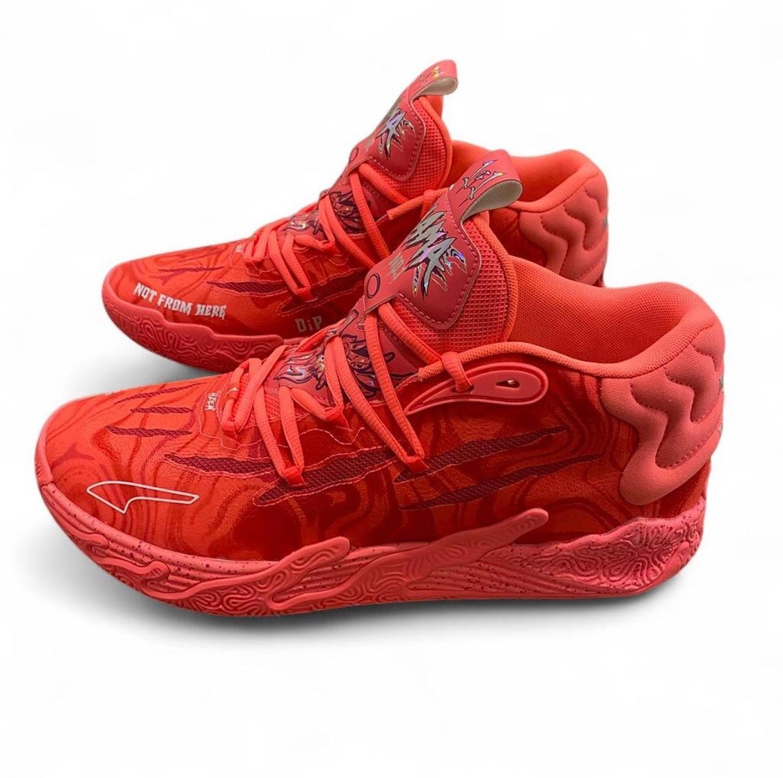 311390-01 Puma LaMelo Ball MB.03 ‘Mama’ (2024)