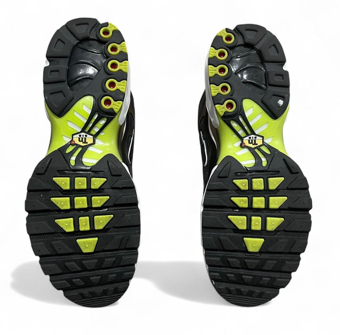 DJ6876-001 Nike Air Max Plus TN ‘Black Volt Just Do It’ (2021)