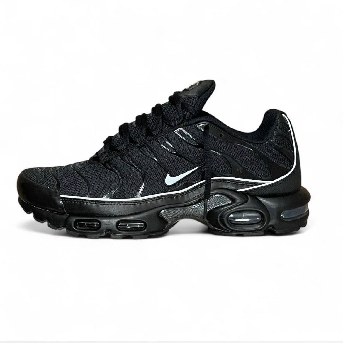 HV8066-002 Nike Air Max Plus TN OG ‘Black Reflective’ (2025)