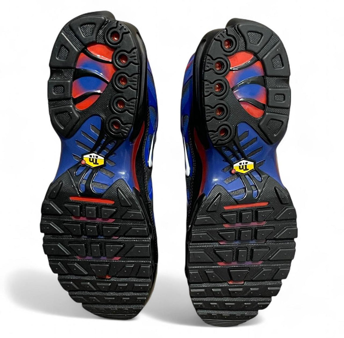FN7805-001 Nike Air Max Plus TN ‘Spider-Man’ (2023)