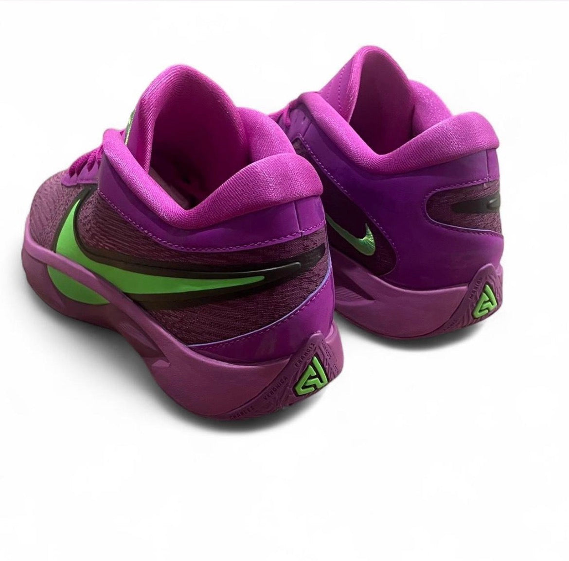 FJ7792-500 Nike Giannis Zoom Freak 6 ‘Bold Berry Electric Green’ (2025)