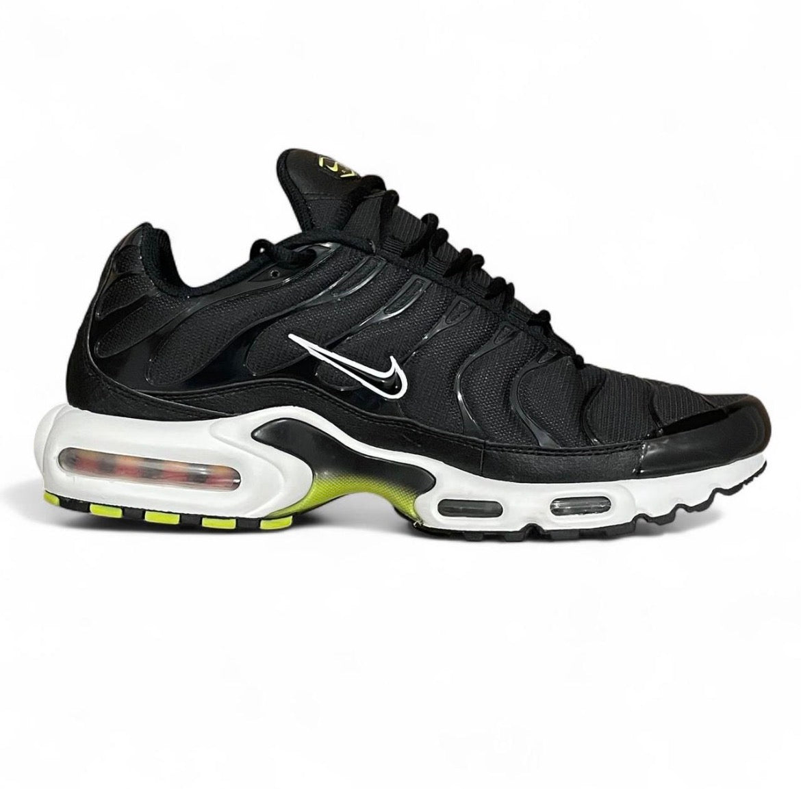 DJ6876-001 Nike Air Max Plus TN ‘Black Volt Just Do It’ (2021)