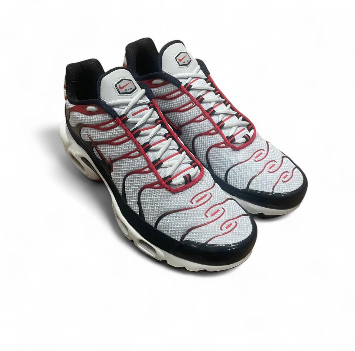 FN6949-002 Nike Air Max Plus TN ‘Pure Platinum Black University Red’ (2024)