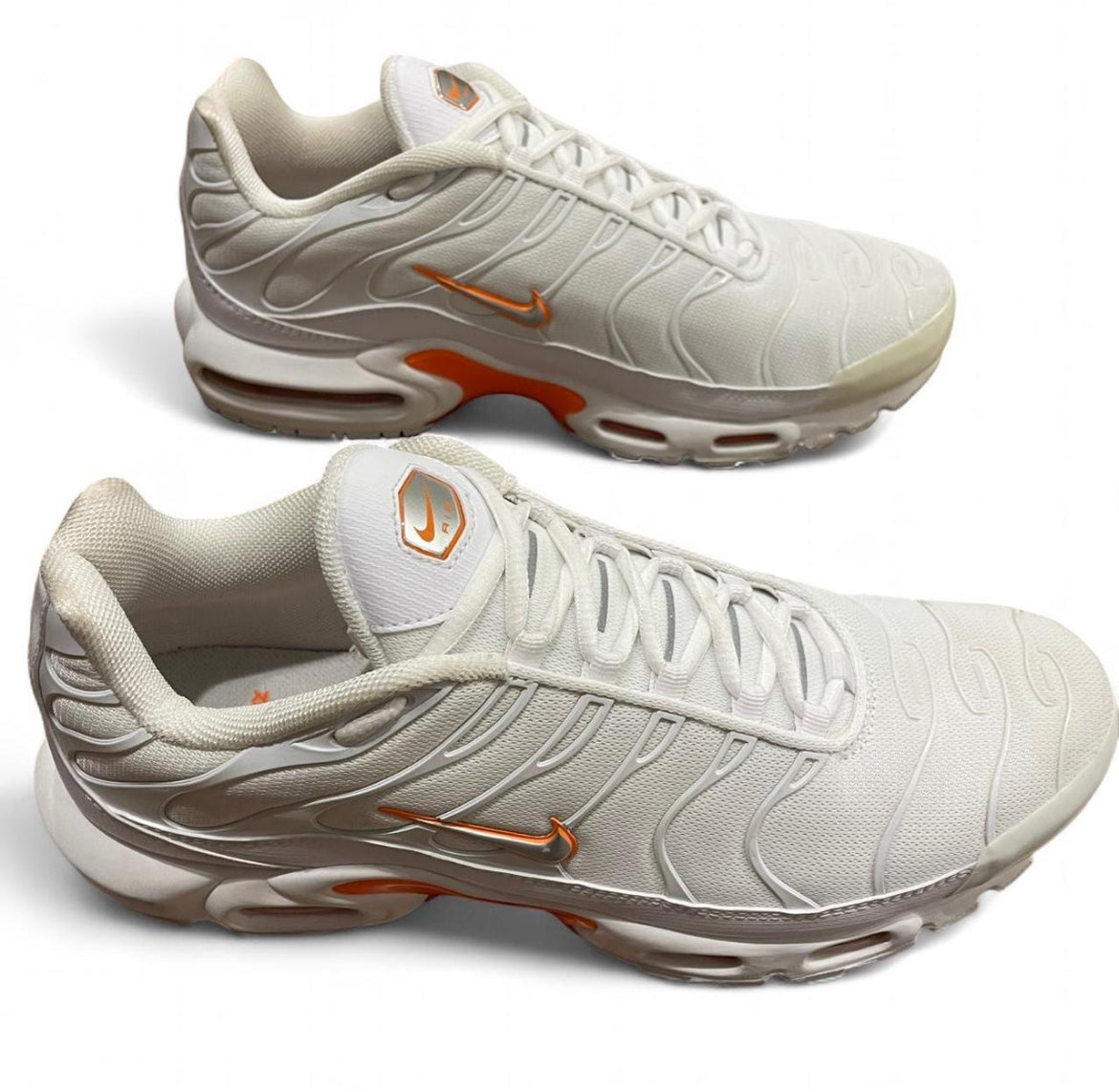 AO9564-100 Nike Air Max Plus TN SE ‘White Total Orange’ (2018)