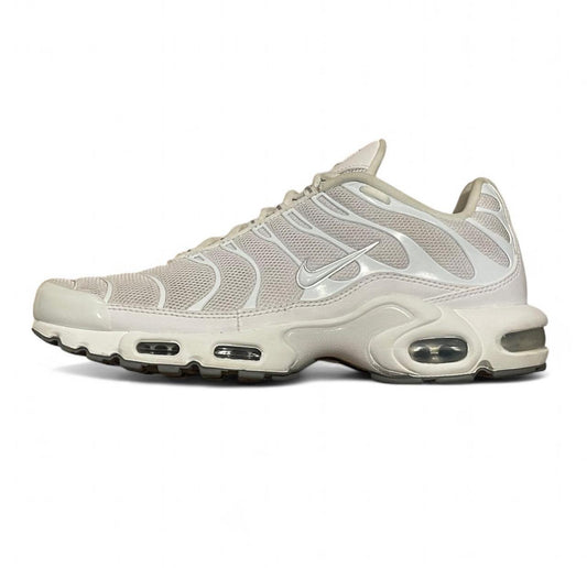 604133-139 Nike Air Max Plus TN ‘Caspers’ (2023)