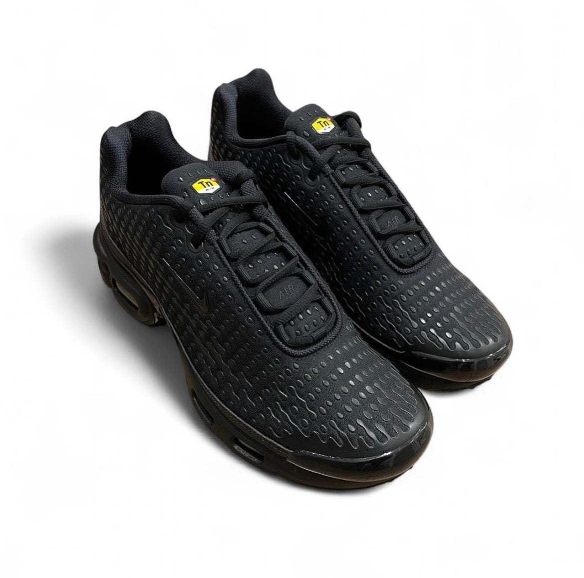 HQ2197-001 Nike Air Max Plus TN7 ‘Black’ (2025)