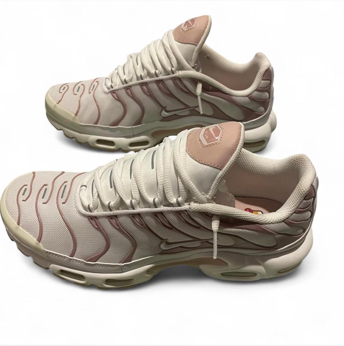 DM2362-101 Nike Air Max Plus TN (Womens) ‘White Pink Oxford’ (2021)