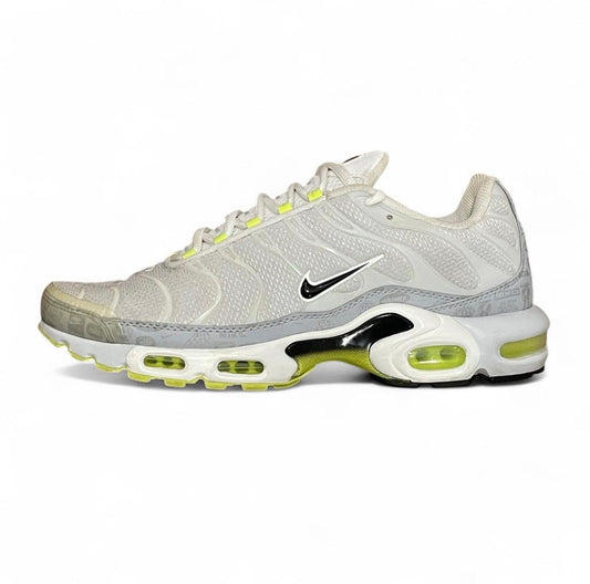 DB0682-002 Nike Air Max Plus TN ‘Reflective Logos’ (2022)