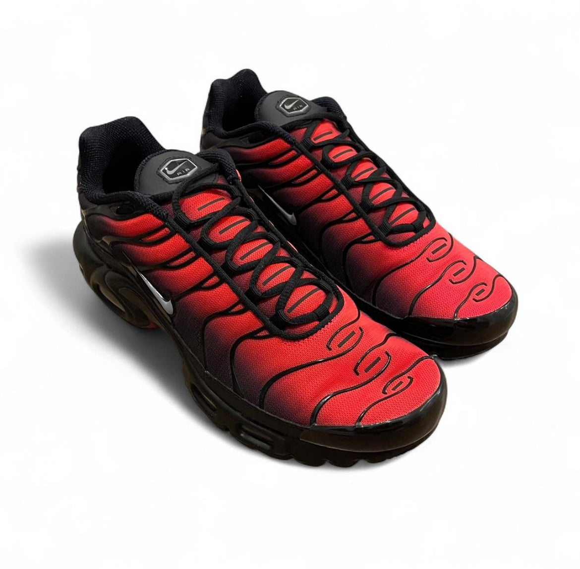 DC1936-001 Nike Air Max Plus TN ‘Deadpool’ (2020)