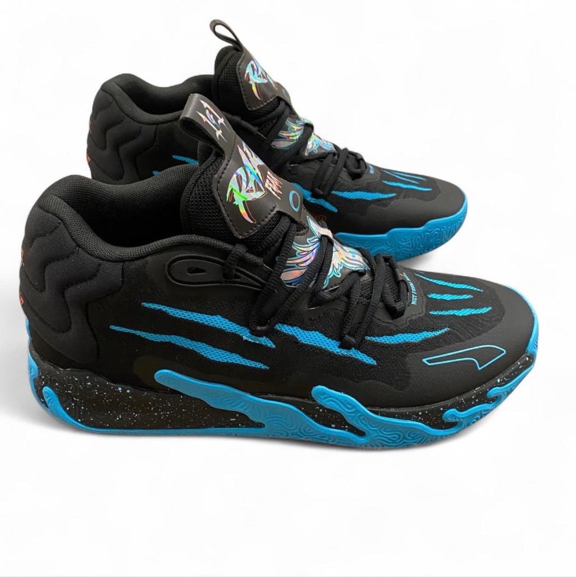 379221-01 Puma LaMelo Ball MB.03 ‘Blue Hive’ (2023)