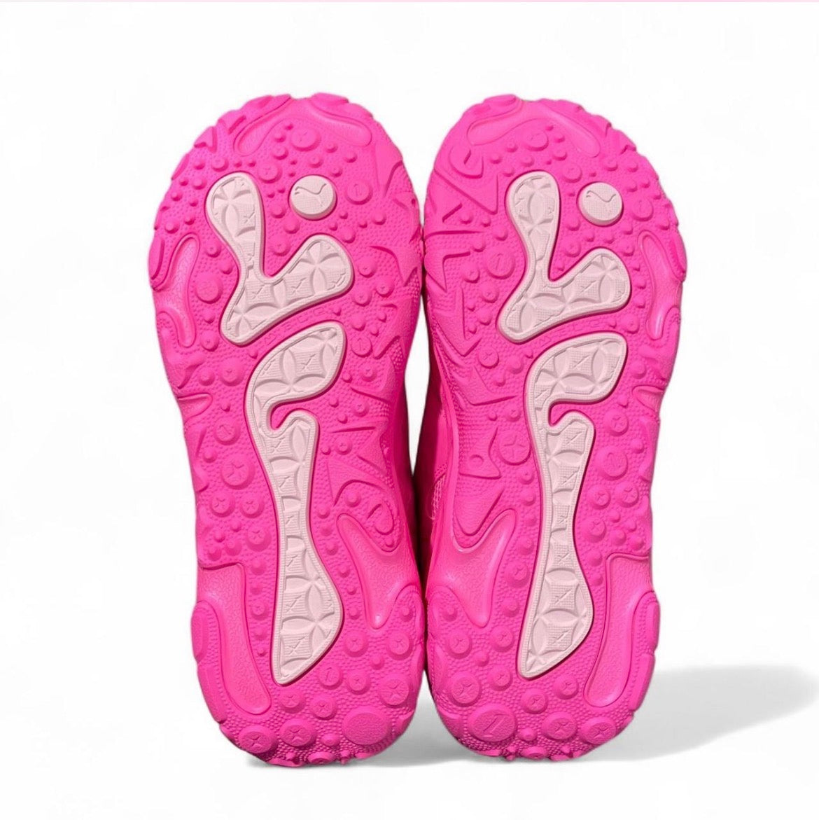 312274-01 Puma LaMelo Ball LaFrance RNR ‘Poison Pink’ (2025)