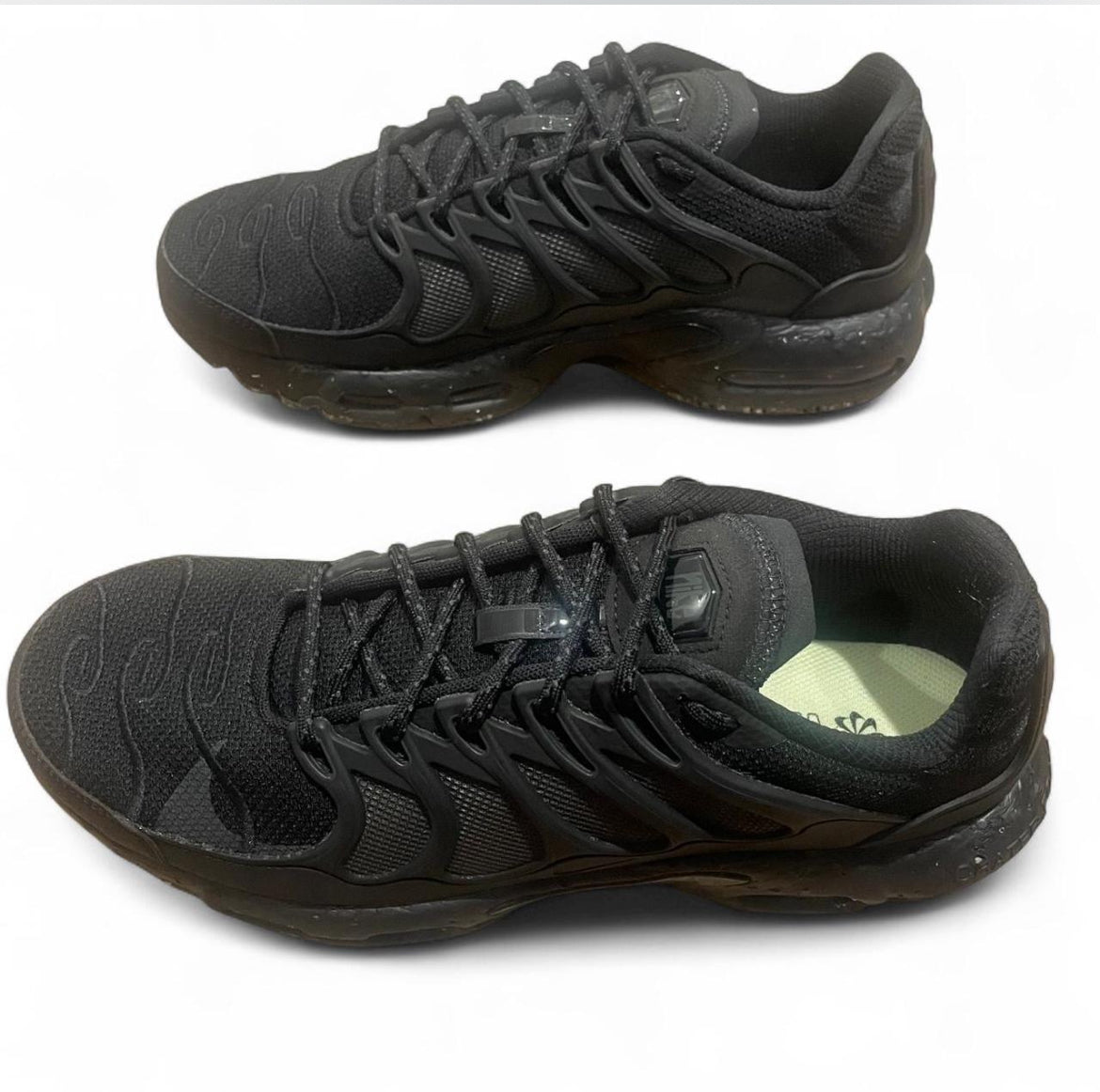 DQ3977-001 Nike Air Max Plus Terrascape ‘Black Anthracite’ (2022)