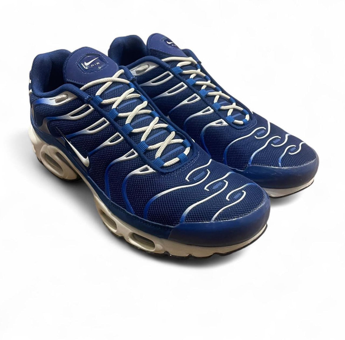CW7024-400 Nike Air Max Plus TN ‘Arctic Chill’ (2020)