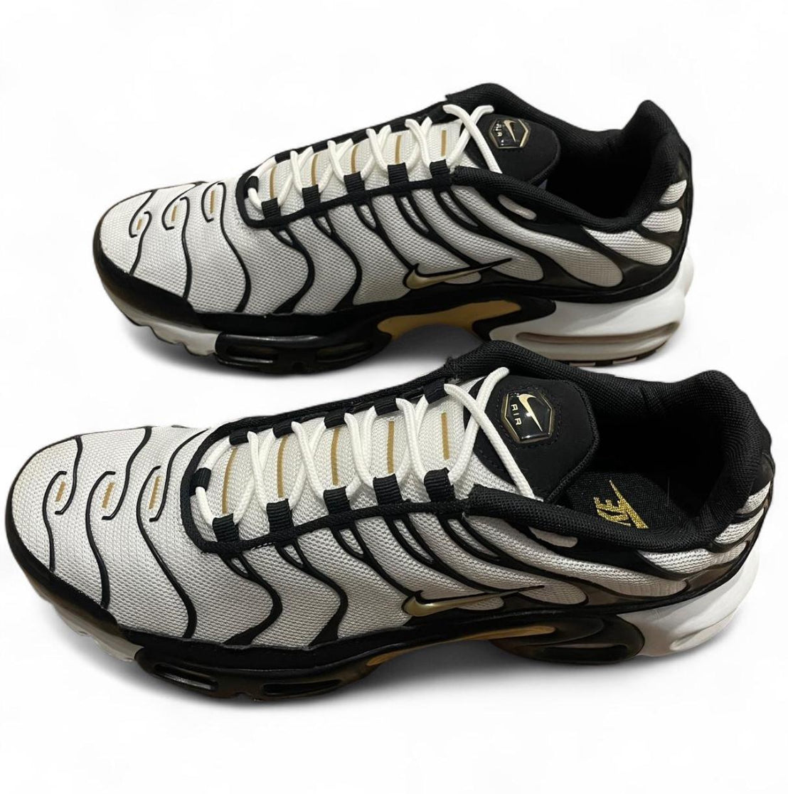 CZ9188-001 Nike Air Max Plus TN ‘White Metallic Gold’ (2020)